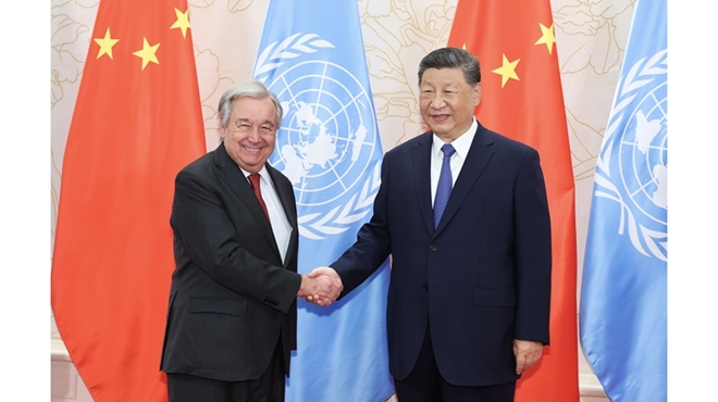 习近平会见联合国秘书长古特雷斯